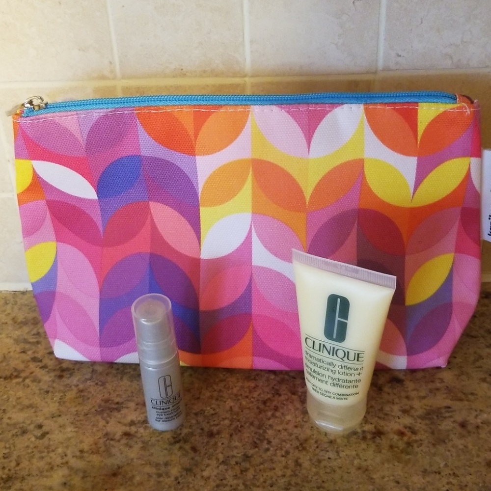 Clinique Set- Makeup Bag, Lotion, and Eye Cream
